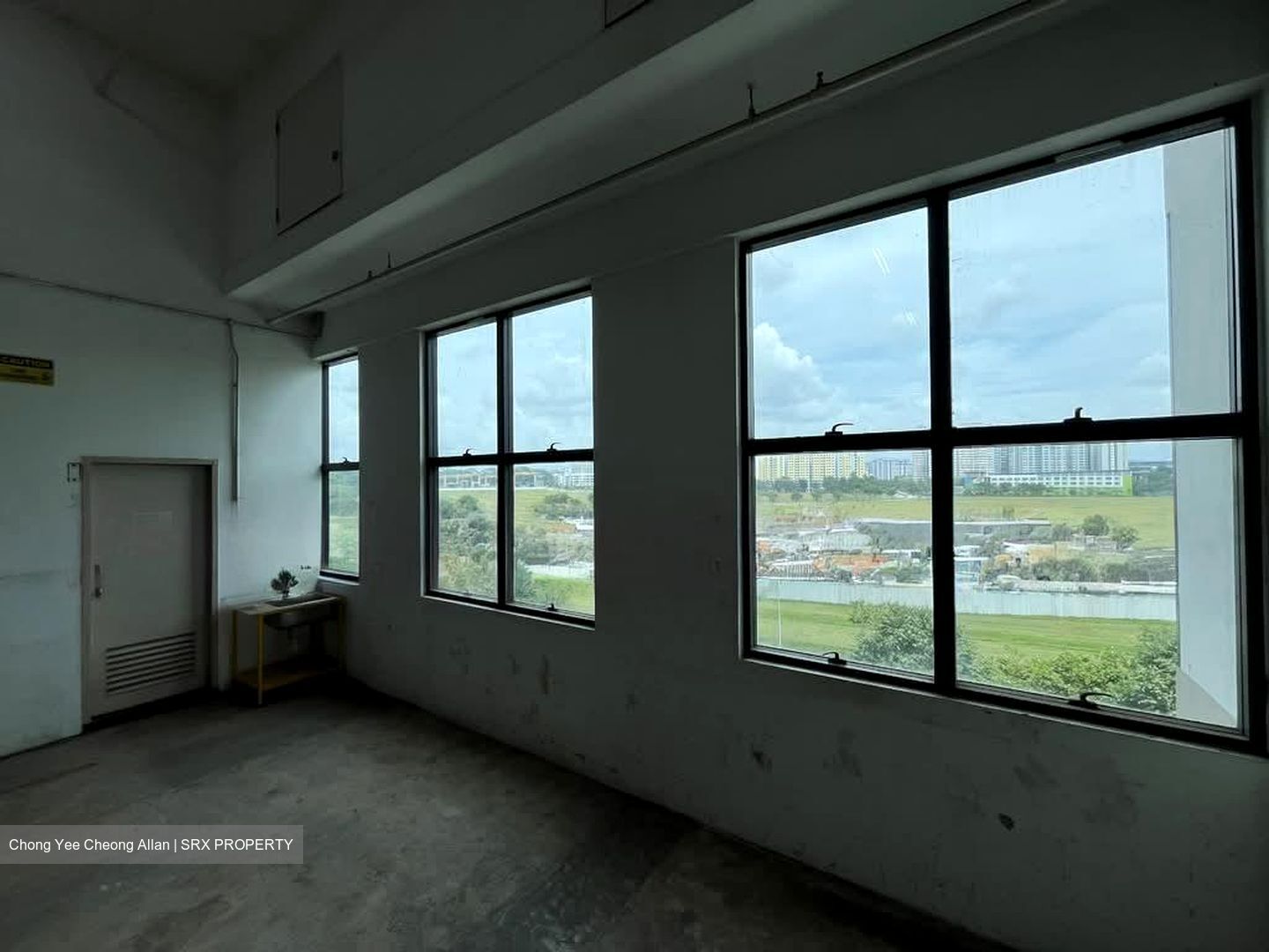 8B @ Admiralty (D27), Factory #550269861
